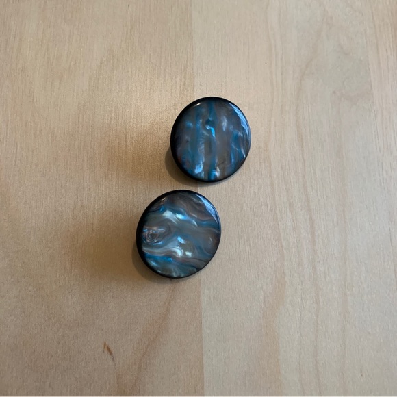 Vintage Faux Abalone Earrings - Picture 3 of 6